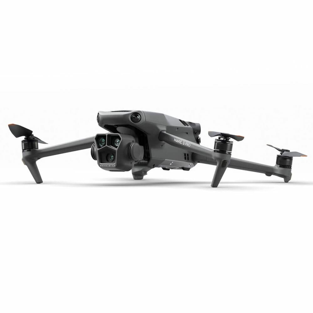 Товар Квадрокоптер Mavic 3 Pro Fly More Combo (DJI RC) пульт с экраном