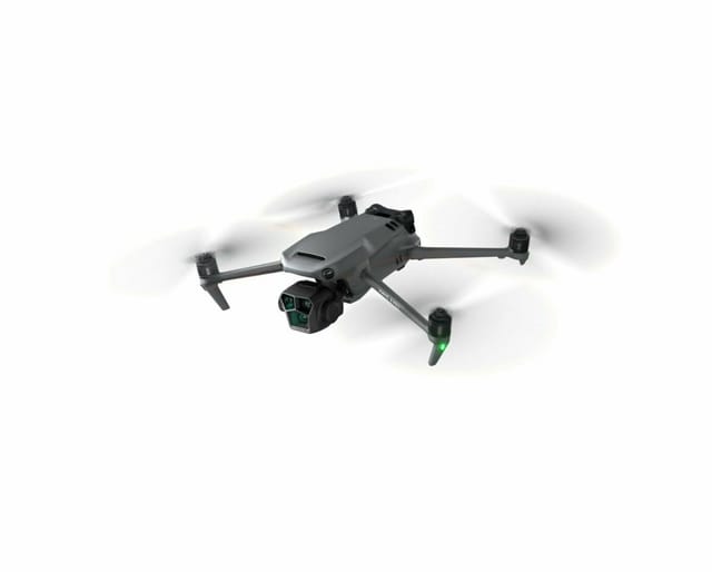 Товар Квадрокоптер DJI Mavic 3 Pro (DJI RC) версия с пультом / дрон с камерой / DJI БПЛА