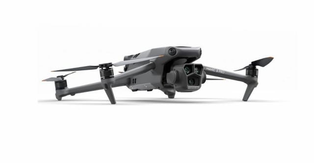 Товар Квадрокоптер DJI Mavic 3 Pro Fly More Combo (Пульт DJI RC Pro)