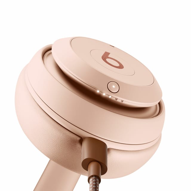 Товар Беспроводные наушники Beats Studio Pro x Kim Kardashian, Moon