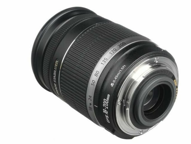 Товар Объектив Canon EF-S 18-200mm f/3.5-5.6 IS мощный диапазон фокусных расстояний для любых задач