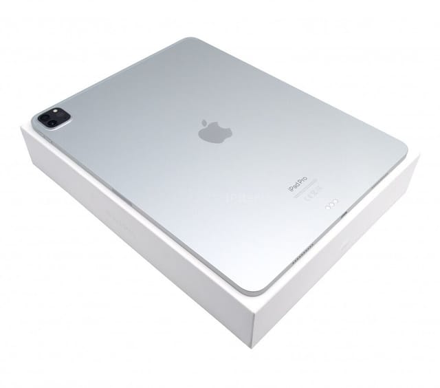 Товар 12.9" Планшет Apple iPad Pro 12.9 2022, 2 ТБ, Wi-Fi, iPadOS, серебристый