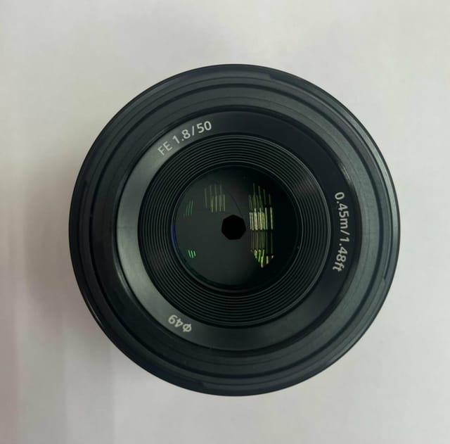 Товар Стандартный объектив Sony FE 50mm f/1.8 (SEL-50F18F), черный