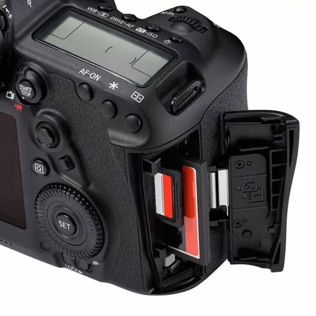 Товар Зеркальный фотоаппарат Canon Зеркальный фотоаппарат EOS 5D Mark IV Body 1483C025