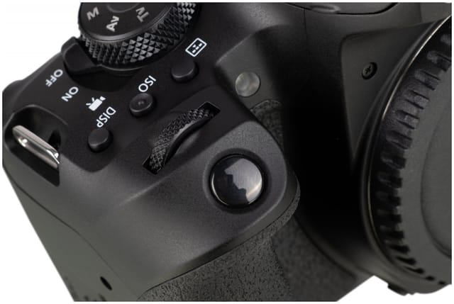 Товар Canon EOS 850D DSLR Camera Body - Excellent Condition, Low Shutter Count