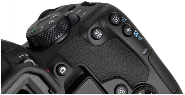 Товар Canon EOS 850D DSLR Camera Body - Excellent Condition, Low Shutter Count