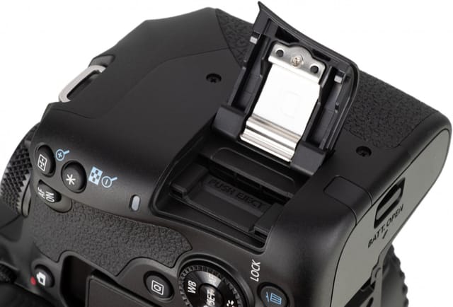 Товар Canon EOS 850D DSLR Camera Body - Excellent Condition, Low Shutter Count