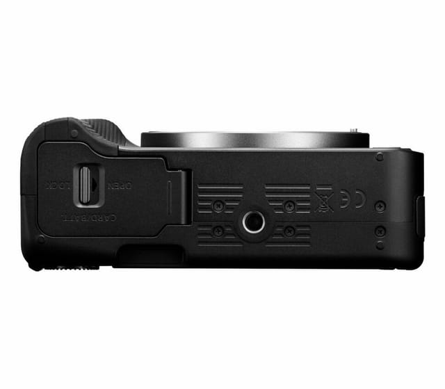 Товар Беззеркальный фотоаппарат Canon EOS R50 V Kit 14-30mm IS STM PZ