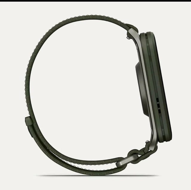 Товар Умные часы Garmin Venu X1, 46 мм, зелёный корпус/серый ремешок (010-02980-03)