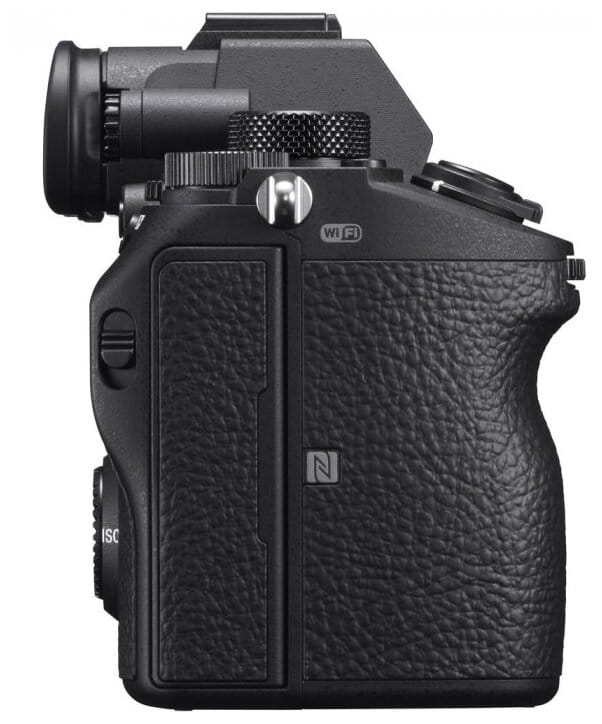 Товар Sony Alpha a7 III (M3) Kit (28-70mm f/3.5-5.6 OSS FE) черный