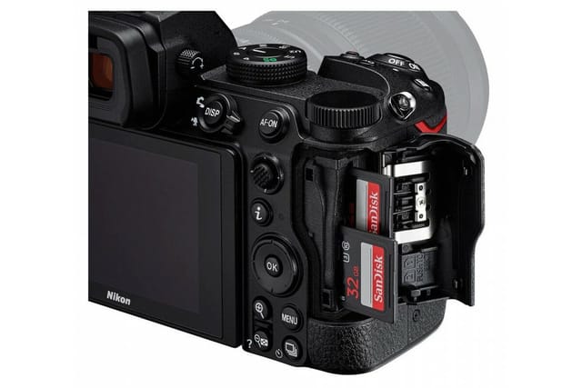 Товар Фотоаппарат беззеркальный Nikon Z5 II Kit 24-50mm f/4-6.3 черный