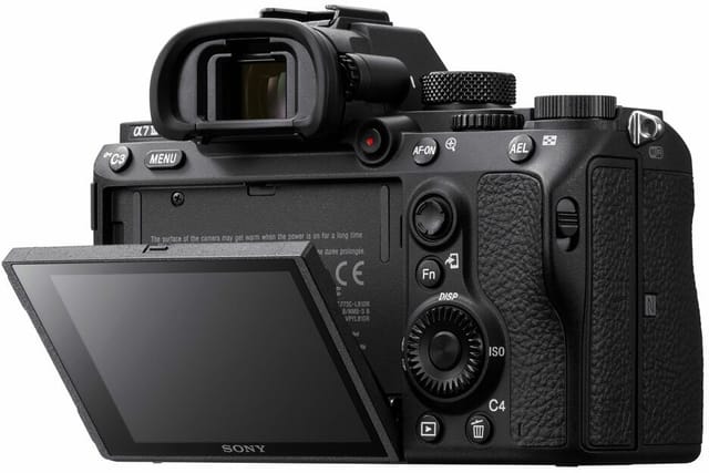 Товар Фотоаппарат беззеркальный Sony Alpha A7M3 Body (Sony A7 Mark III)