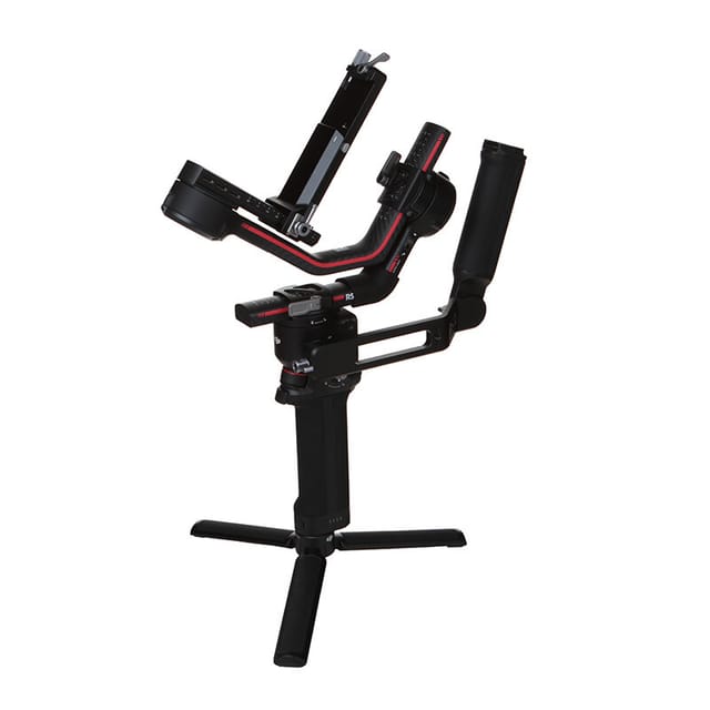 Товар Стабилизатор DJI Ronin RS 3 Pro, трёхосевой, чёрный, для фото и видеокамер