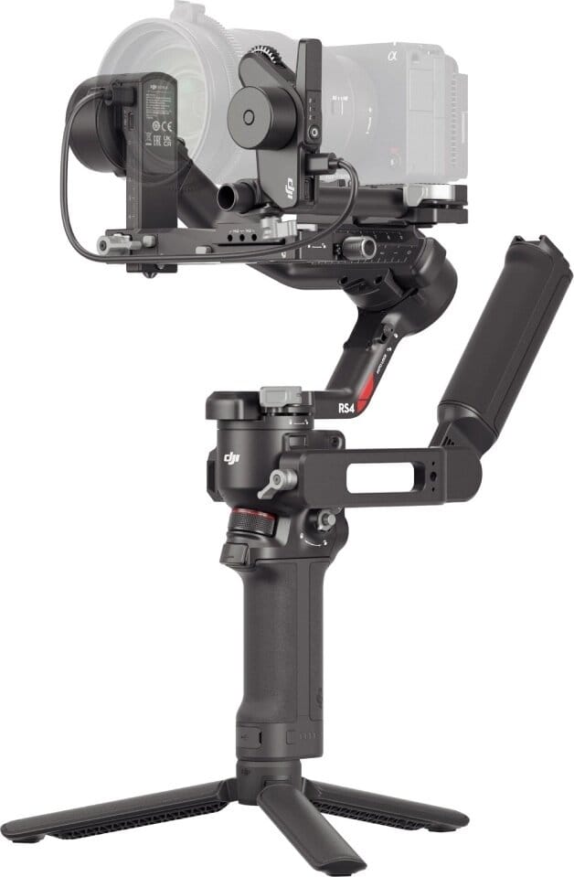 Товар Стабилизатор DJI Ronin RS4 Pro Combo, с аксессуарами, черный