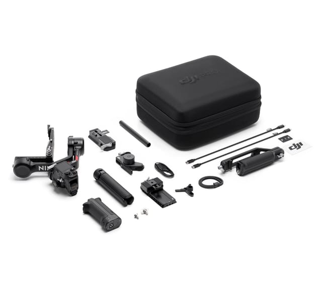 Товар Стабилизатор DJI Ronin RS4 Pro Combo, с аксессуарами, черный