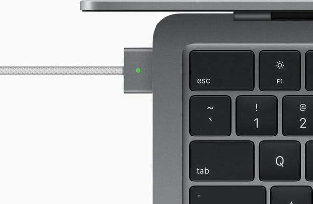 Товар 13.6" Ноутбук Apple MacBook Air 13 2022 , Apple M2, 8 ГБ, 256 ГБ, MLXW3, space gray, английская раскладка