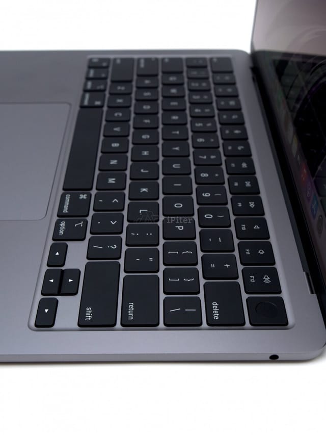 Товар Ноутбук Apple MacBook Air 13 (2022), M2, 8/512Gb,(MLXX3), Space Gray, Российская раскладка
