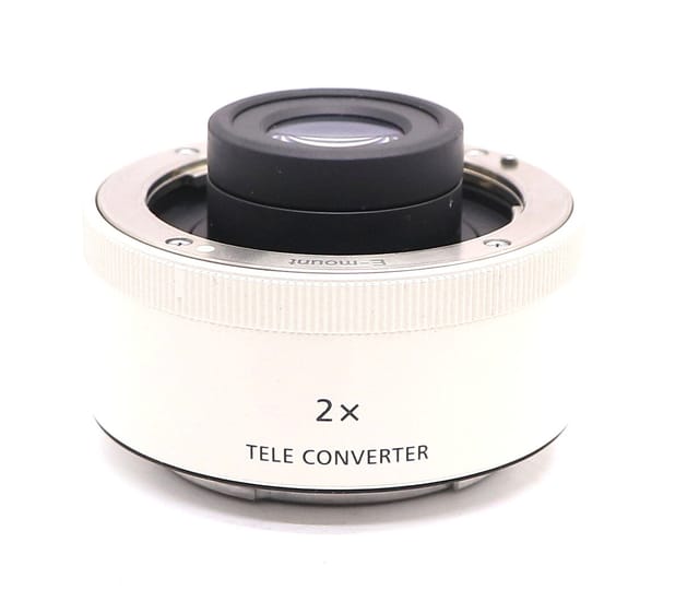 Товар Телеконвертер Sony SEL20TC, увеличение в 2x, для камер с байонетом Sony E